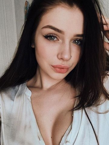 Алёна Подростковый вид